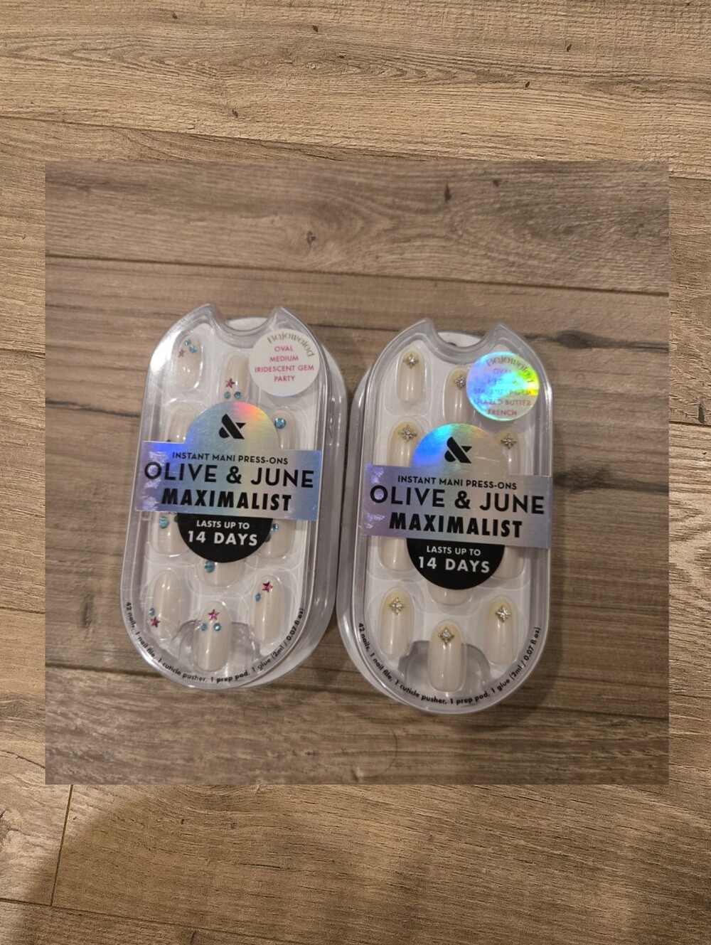 Olive & June Maximalist Instant Mani Press-On Nails Set of 2 NIB